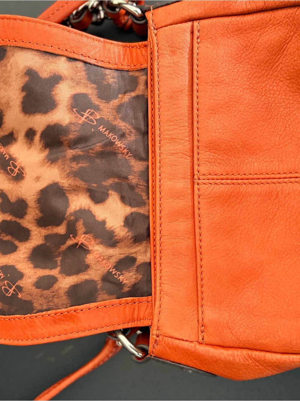B. Makowsky crossbody bag - Picture 3 of 6